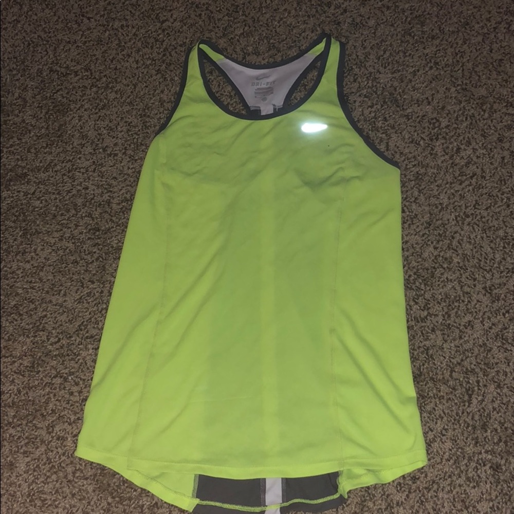 Nike workout tank